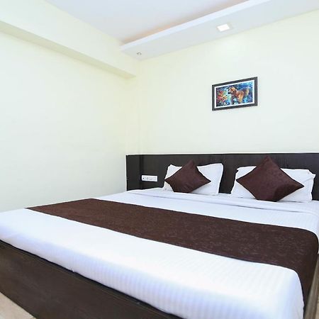 Oyo 2155 Hotel Wardhman Jabalpur Esterno foto