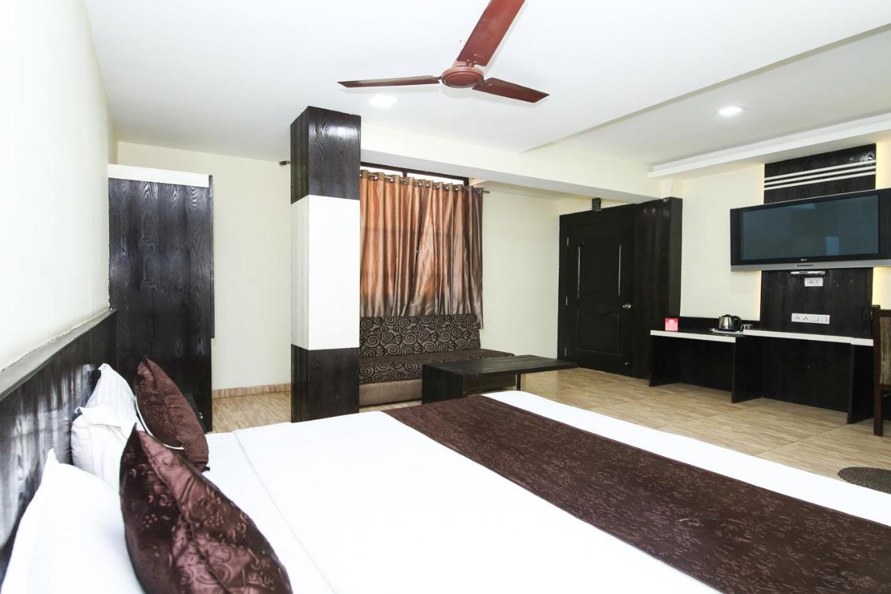 Oyo 2155 Hotel Wardhman Jabalpur Esterno foto