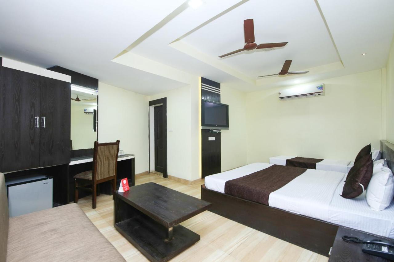 Oyo 2155 Hotel Wardhman Jabalpur Esterno foto