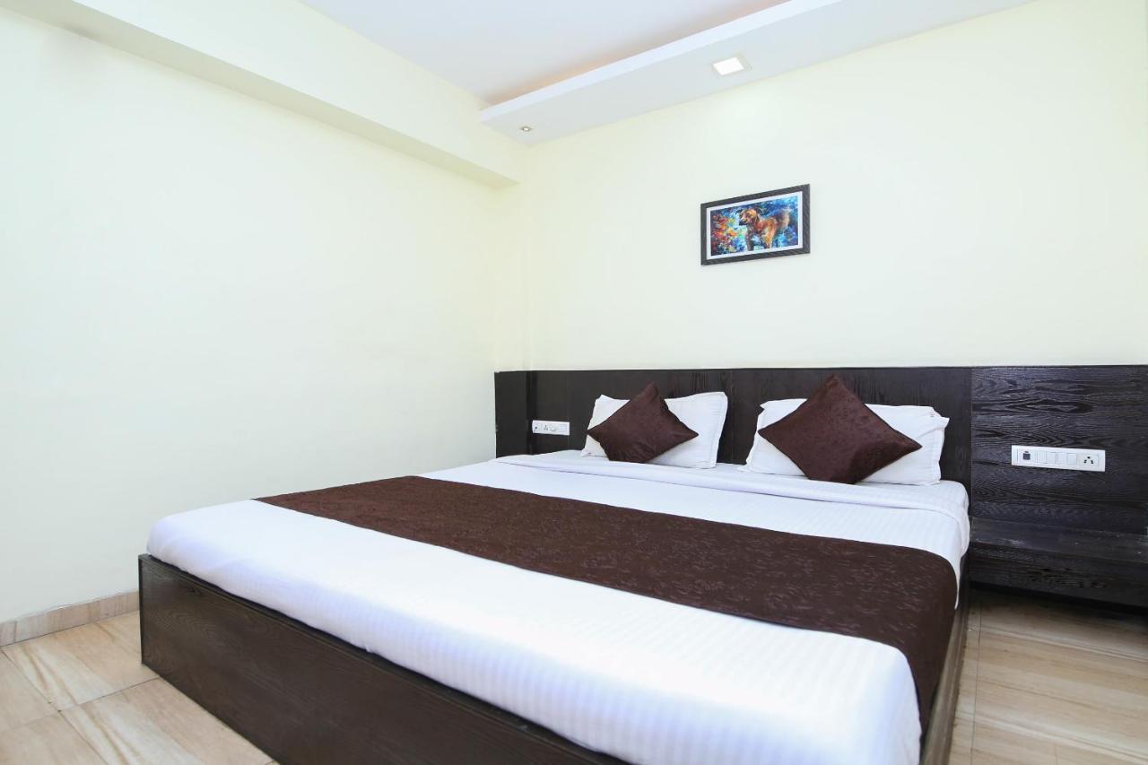 Oyo 2155 Hotel Wardhman Jabalpur Esterno foto